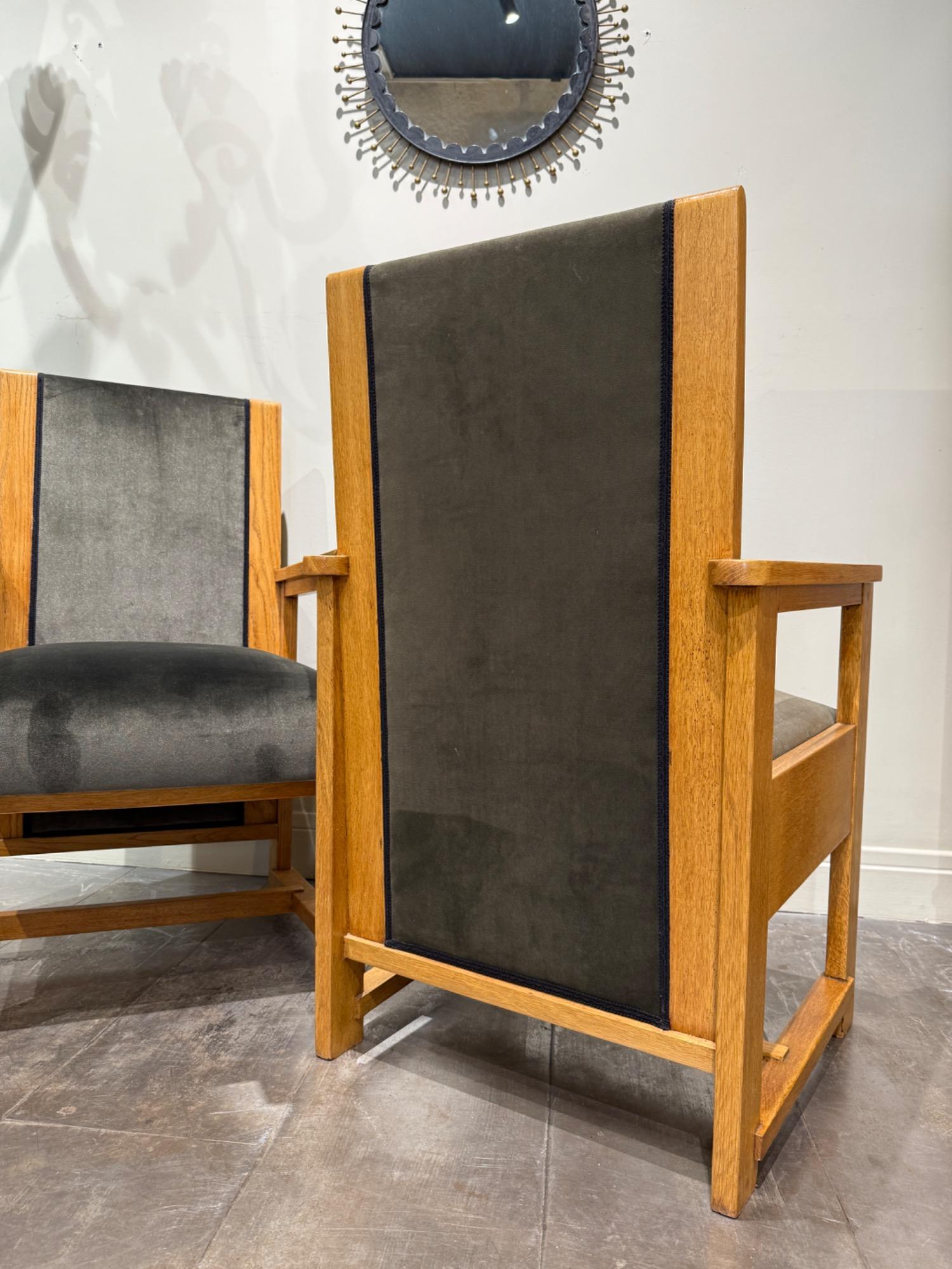 Pair of armchairs in oak by Frits Spanjaard circa 1920 