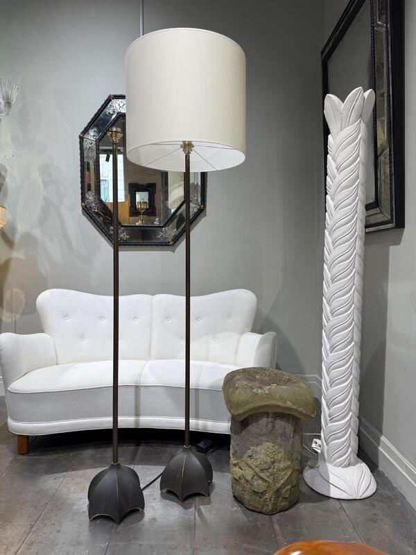Pair of bronze floor lamps Jan des Bouvrie circa 1980 